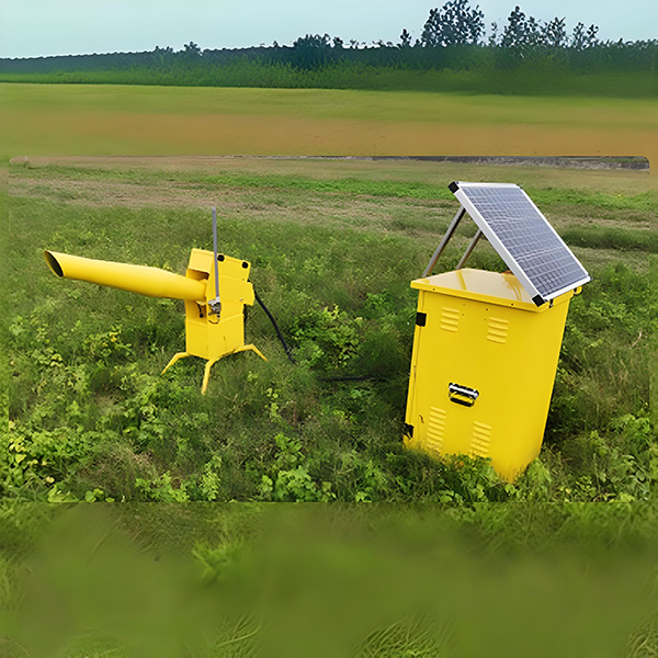 太陽(yáng)能驅(qū)鳥(niǎo)煤氣炮